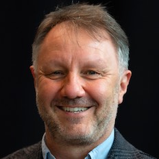 andre-keilartikel-quadrat-ina-fassbender