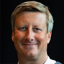 thorsten-poppeartikel-quadrat-ina-fassbender