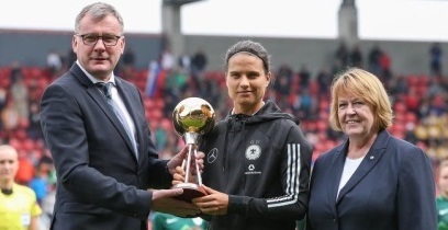 Report „100 Jahre kicker“ – Teil III